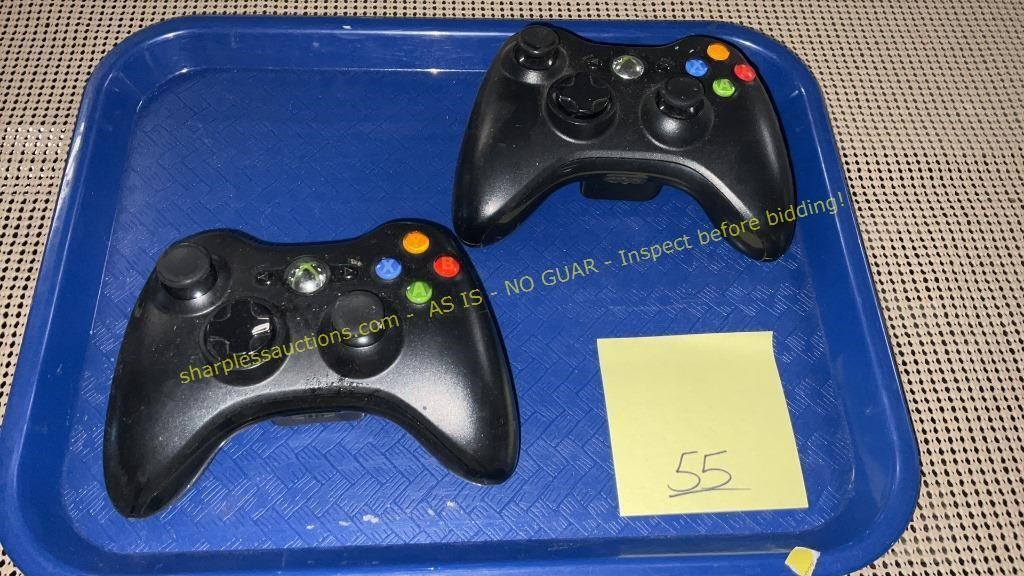 (2) Xbox Wireless Controllers