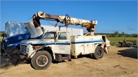 Ford F800 Truck For Parts with Boom