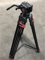 MACTREM VIDEO TRIPOD 33.5-80IN HEIGHT