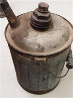VINTAGE OIL OR GAS CAN