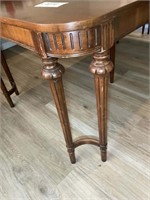 DINING ROOM TABLE 62 X 42 X 30 WITH TWO LEAVES AND
