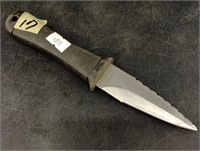 SOG mini pentagon boot knife missing sheath, 7.75"