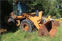 2011 Case 621E Loader; SN: NBF211430