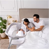 NEW $160 Baby Bassinet Flex Sleeper