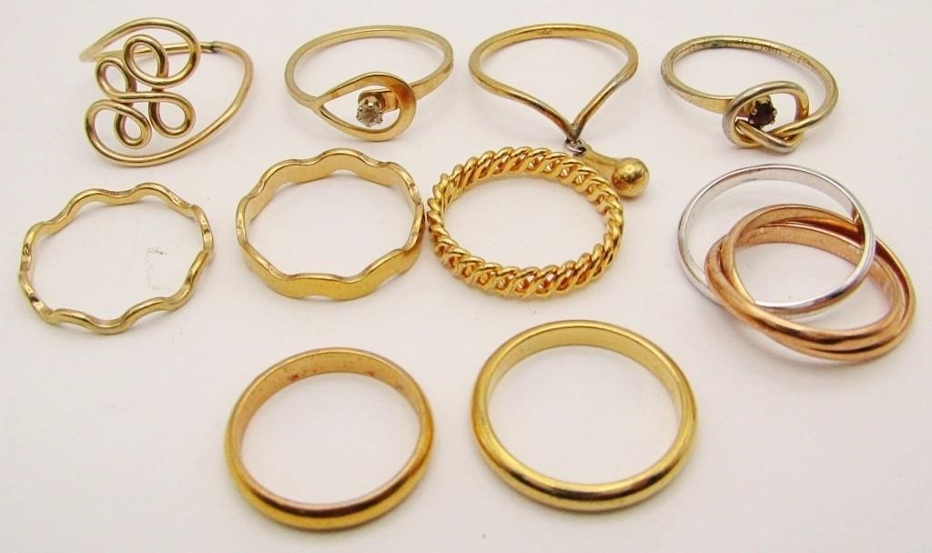 (10) Vintage Gold Tone Rings