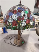 TIFFANY STYLE ACCENT LAMP 18" X 10" X 25"