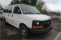 06 Chevrolet Express  Van WH 8 cyl VIN: