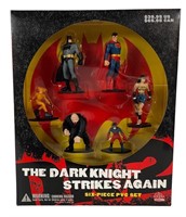 Dark Knight Strikes Again 6-Piece PVC Set In Box