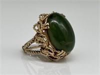 Gold Ring w/ Green Onyx Stone.