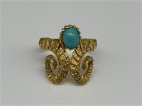 Gold Ring w/ Turquoise Stone.