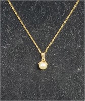 Gold filled Necklace w/ 14kt pearl Pendant