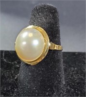 18kt Gold Mabe Pearl Ring