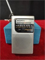 Vintage Sony Am/FM Radio