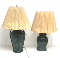2 retro green lamps