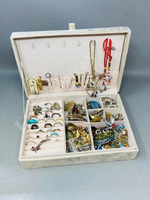 soft sided jewelry box w/ costume jewelry