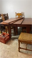 Dining Table with 4 Chairs and 6 Leaf Extentions