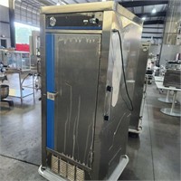 Carter Hoffman Refrigerated Catering Cart READ !!