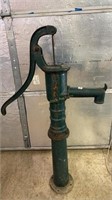 Antique Cast Iron water hand pump