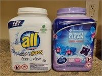 Lot of 2 containers of Detergent pods