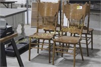 SET OF 4 DINING ROOM WOODEN CHAIRS