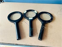 3 LED magnifiers
