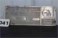 GM Electro-Motive Division Name/Serv # Plate