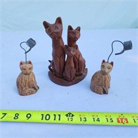 Cats wood carved