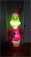 Inflatable Christmas 5.5 Foot Dr. Seuss Grinch