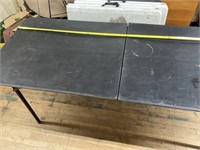 BLACK 6FT FOLDING TABLE