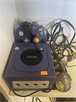 GameCube w/ controller