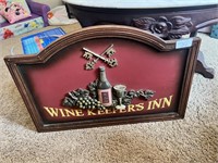 HANGING WINE WALL SIGN
