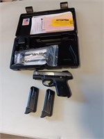 Ruger sr9 9mm with 2 mags (no shipping)