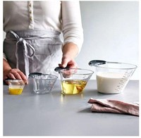 Pampered Chef Easy-read Measuring Cup Set $44