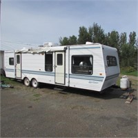 1994 SPORTSMAN 3000 -30' TRAVEL TRAILER