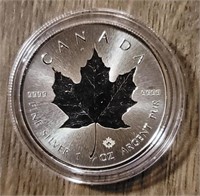 2018 One Ounce Silver Bar: Maple Leaf