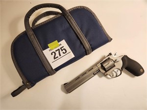 Taurus 22LR pistol SN: BP610653 w/ case *NOTE
