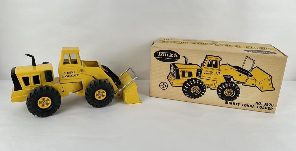 Tonka 3920 Mighty Loader Toy in Box