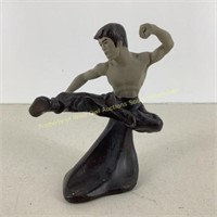 Bruce Lee Flying Kick VTG Clay Statue