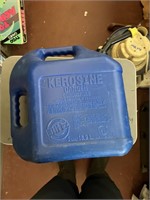 kerosene 5 gallon container with spout