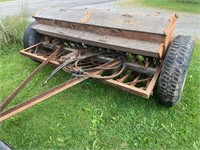 Ontario 17x Grain Drill w/ Grass seeder
