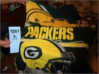NFL Green Bay Packers throw