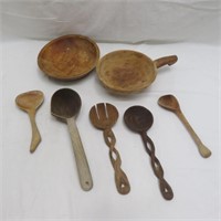 Primitive Spoons / Bowls / Carved Wood - Vintage