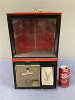 Victor Vending Machine w/ Key