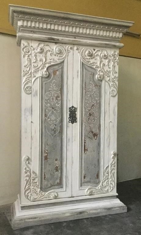 Cabo Blanco Tall Carved Bookcase
