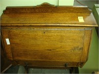 TOC oak Larkin style desk, ca 1915, 28" w x 38"