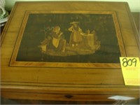 Inlaid Victorian walnut box desk depicting 2