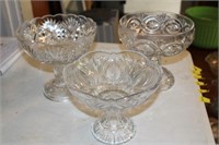 Glass footed bowls
