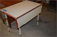 White Drop Out Leaf Table