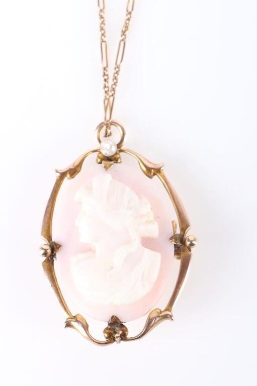 10K YELLOW GOLD ANTIQUE CAMEO NECKLACE