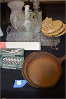 Cast iron pan Cutting/Charcuterie Board, Glassware